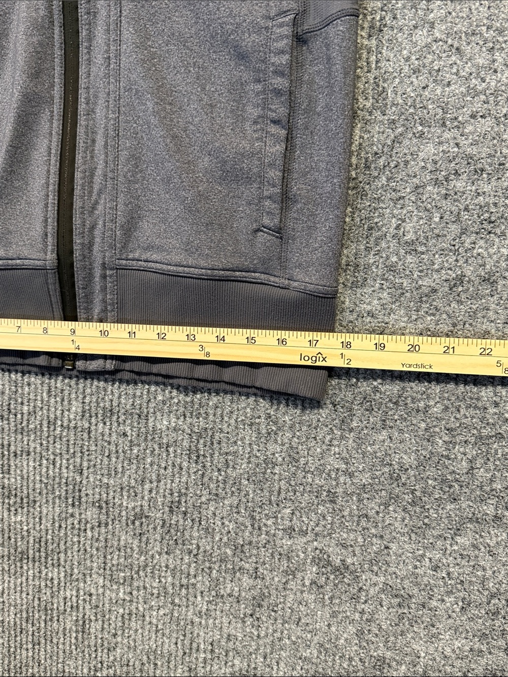 Lululemon Men’s Vent Tech Full Zip Jacket Magnetic Pocket Gray Size Medium - Picture 10 of 13